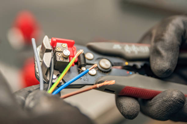 Best Industrial Electrical Services  in Elkhart, TX
